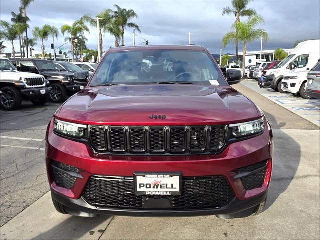 2025 Jeep Grand Cherokee Altitude 4x2