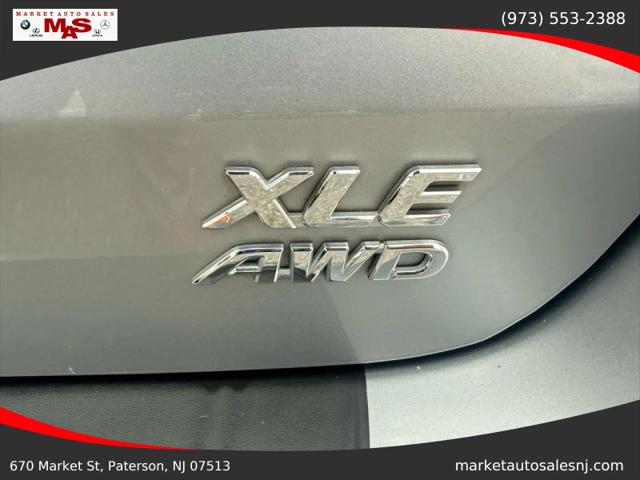 2017 Toyota Sienna XLE 7 Passenger