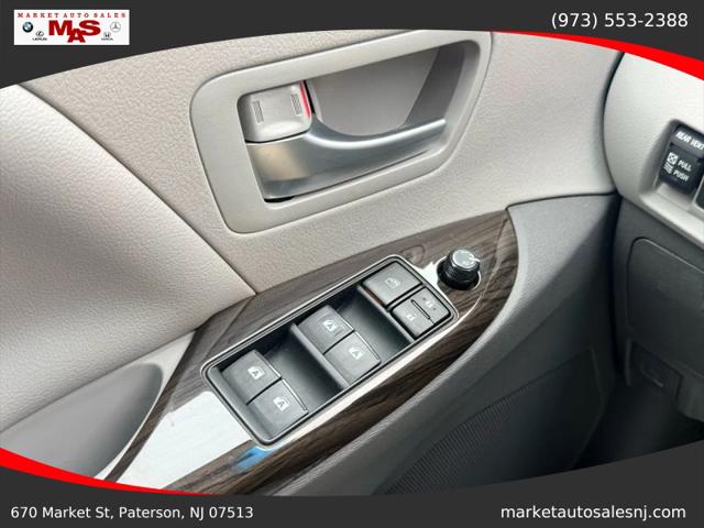 2017 Toyota Sienna XLE 7 Passenger