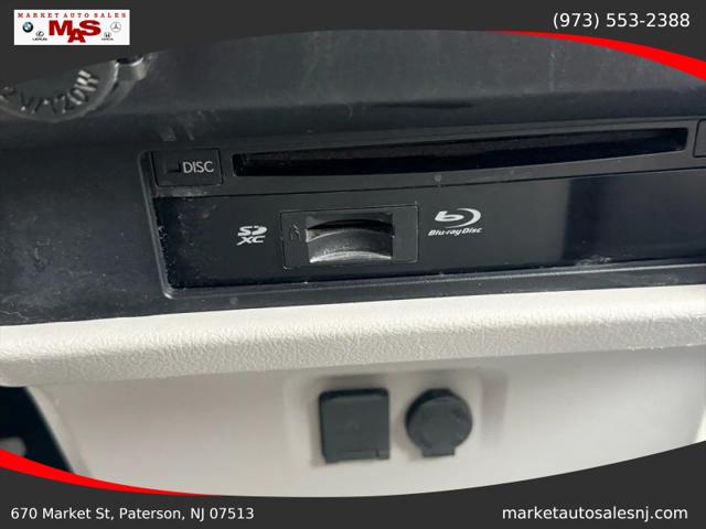 2017 Toyota Sienna XLE 7 Passenger
