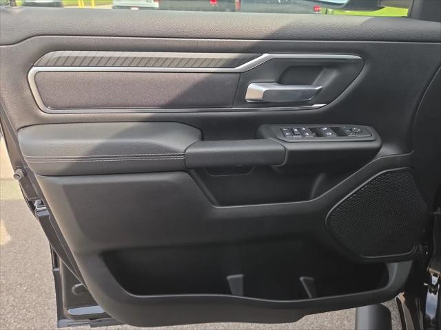 2026 Ram 1500 Lone Star Crew Cab 4x4 57 Box
