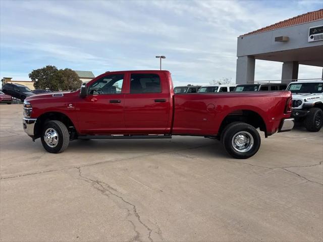 2026 Ram 3500 Tradesman Crew Cab 4x4 8' Box