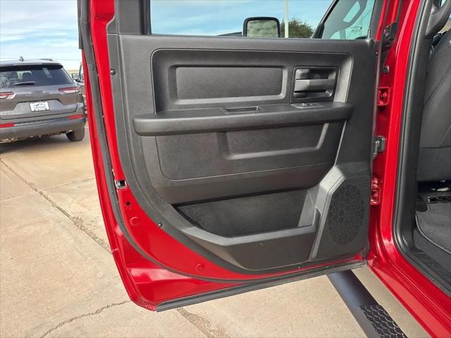 2026 Ram 3500 Tradesman Crew Cab 4x4 8' Box