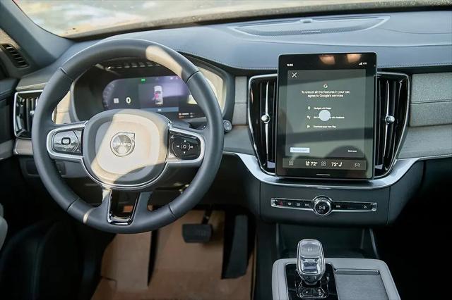 2026 Volvo XC90 Plug-In Hybrid Plus, T8 AWD, Electric/Gasoline, Bright, 7 Seats