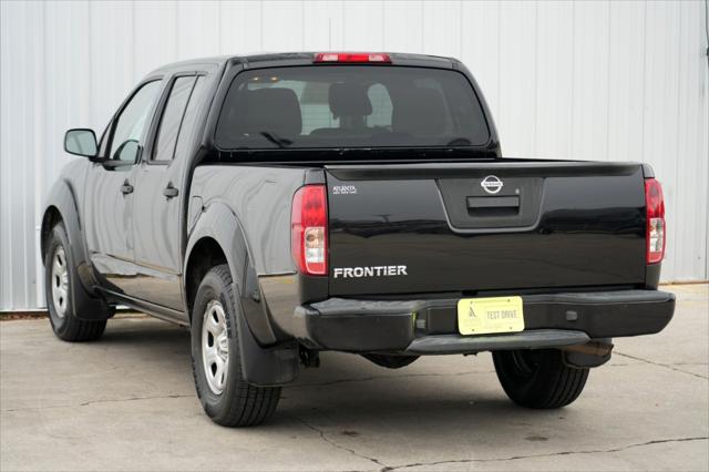 2021 Nissan Frontier Crew Cab S 4x2