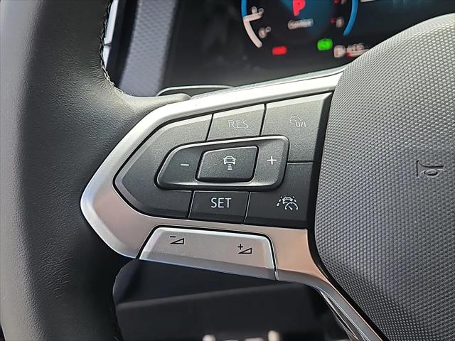 2026 Volkswagen Atlas Cross Sport SEL Premium R-Line