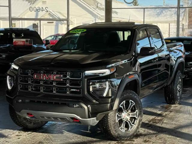 2025 GMC Canyon 4WD AT4