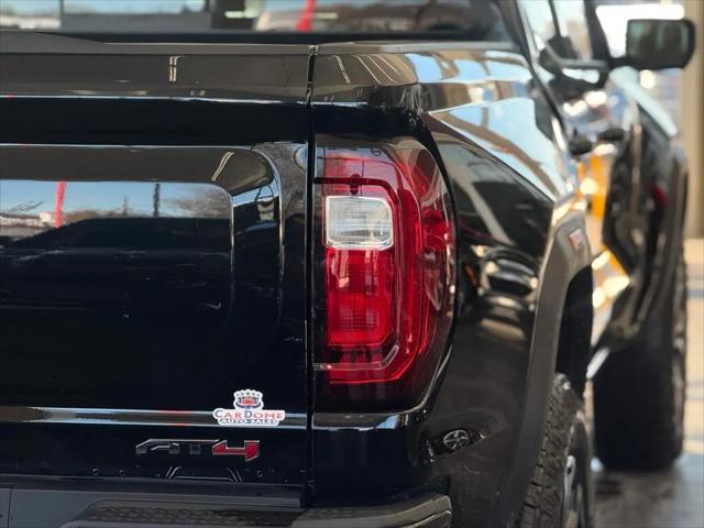 2025 GMC Canyon 4WD AT4