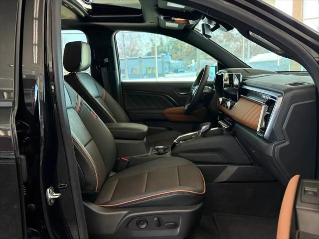 2025 GMC Canyon 4WD AT4