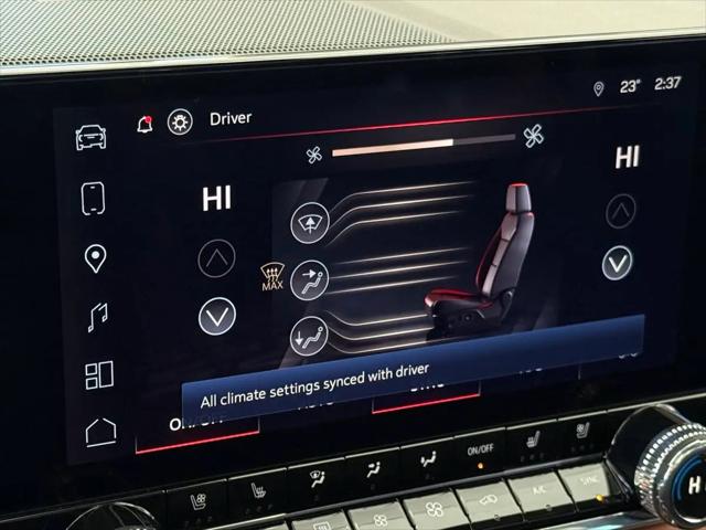 2025 GMC Canyon 4WD AT4
