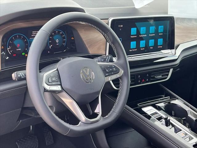 2026 Volkswagen Atlas SE with Technology