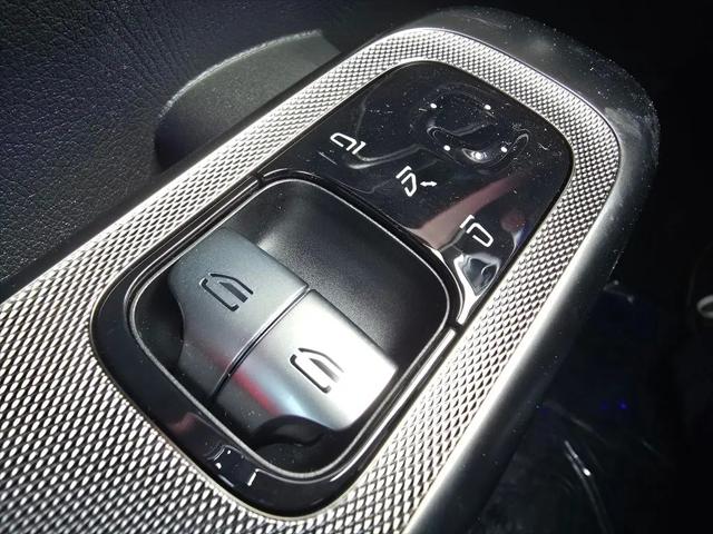 2026 Mercedes-Benz E-CLASS E 300 CLE 300