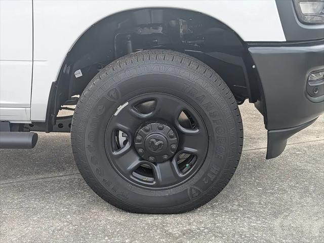 2026 Ram 3500 Tradesman Crew Cab 4x4 64 Box