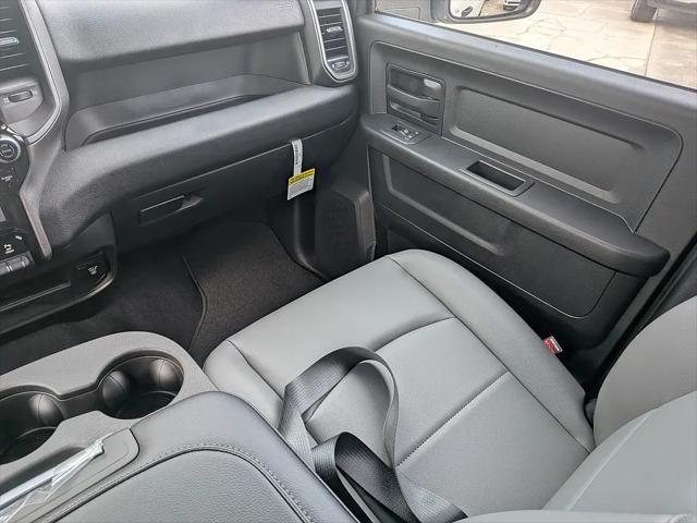 2026 Ram 3500 Tradesman Crew Cab 4x4 64 Box