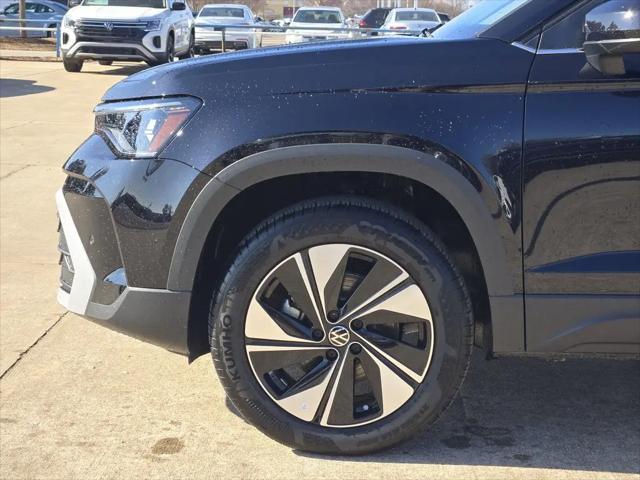 2026 Volkswagen Taos SE