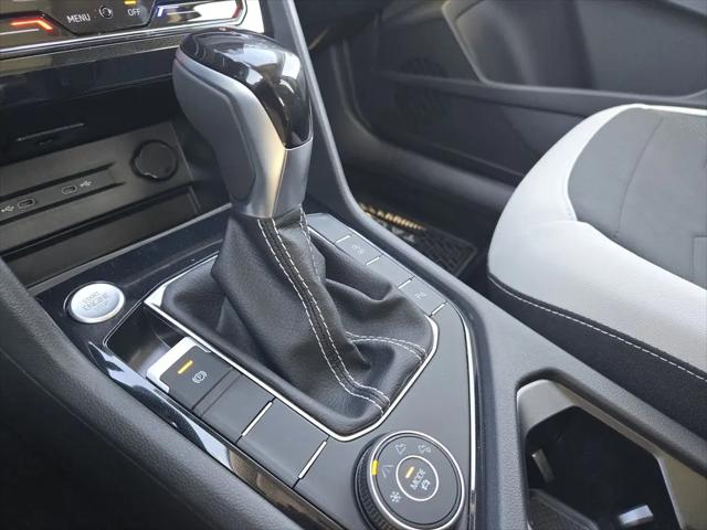 2026 Volkswagen Taos SE