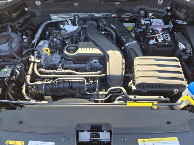 2026 Volkswagen Taos SE
