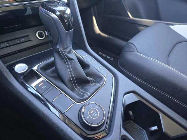 2026 Volkswagen Taos SEL