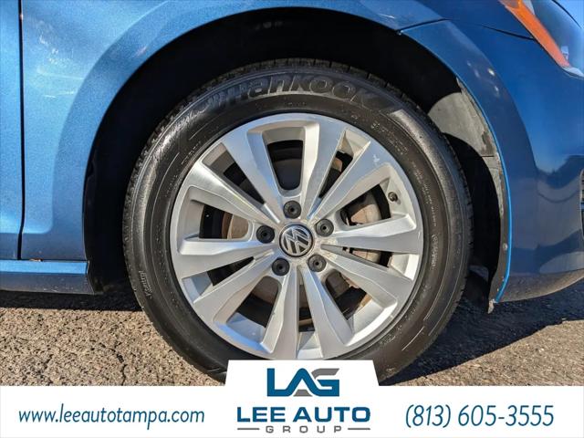 2015 Volkswagen Golf TDI S 4-Door