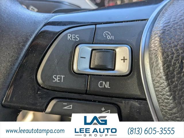 2015 Volkswagen Golf TDI S 4-Door