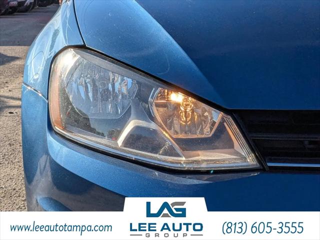 2015 Volkswagen Golf TDI S 4-Door