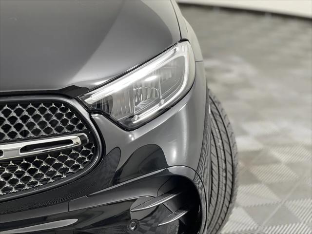 2026 Mercedes-Benz GLC 350e 4MATIC