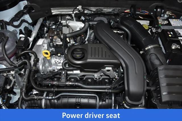 2026 Volkswagen Taos SE Black