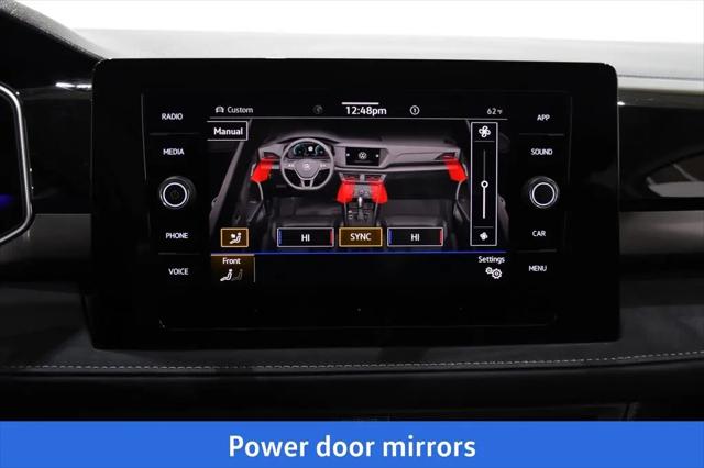 2026 Volkswagen Taos SE Black