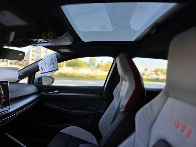 2026 Volkswagen Golf GTI SE
