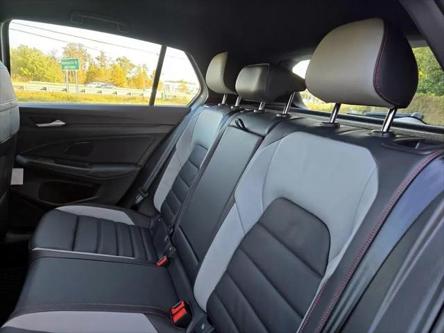 2026 Volkswagen Golf GTI SE