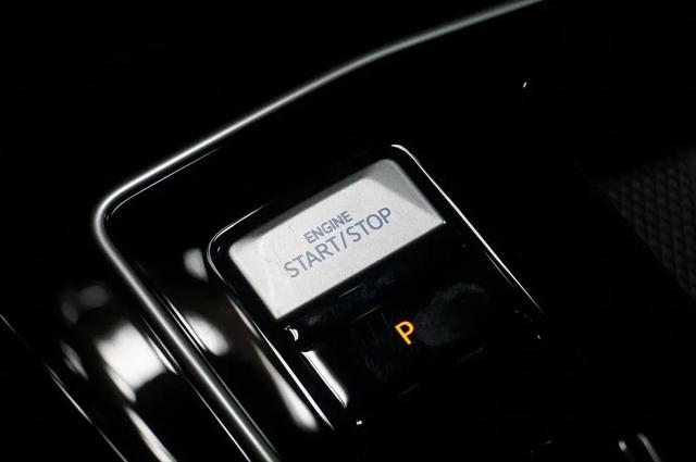 2026 Volkswagen Golf R Base