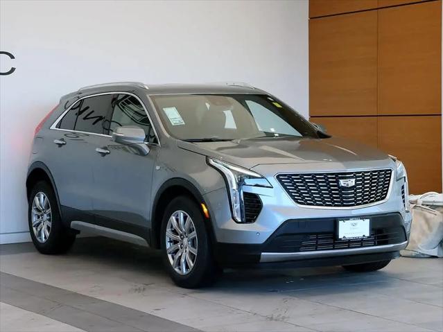 2023 Cadillac XT4 AWD Premium Luxury