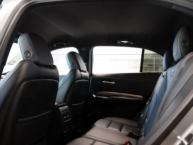 2023 Cadillac XT4 AWD Premium Luxury