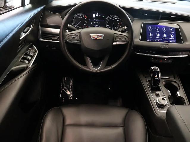 2023 Cadillac XT4 AWD Premium Luxury