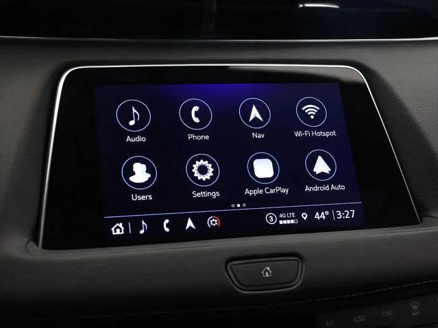 2023 Cadillac XT4 AWD Premium Luxury