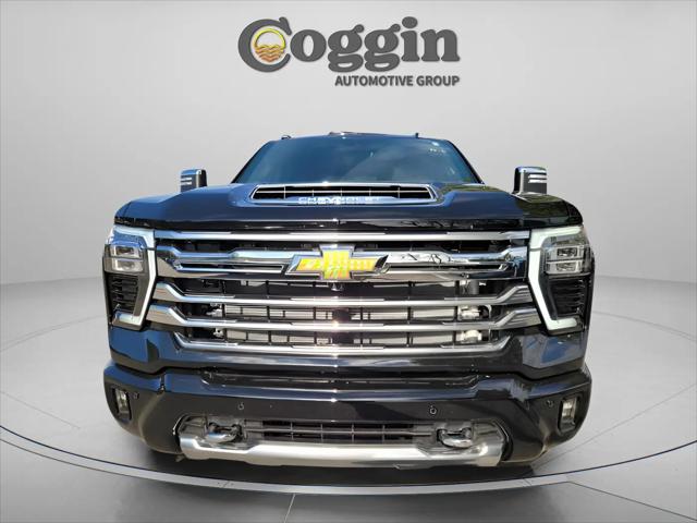 2026 Chevrolet Silverado 3500HD Crew Cab, Long Bed, High Country Dual Rear Wheel, RWD