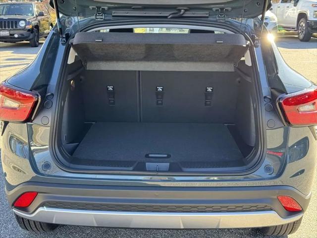 2026 Chevrolet Trax FWD LT