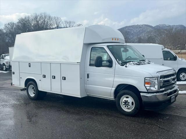 2026 Ford E-350 Cutaway E-Series Cutaway for sale in Canton, NC