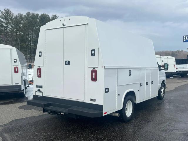 2026 Ford E-350 Cutaway E-Series Cutaway
