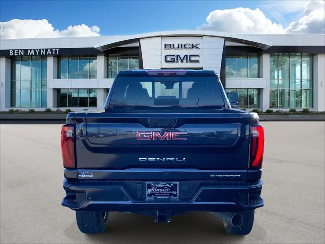 2026 GMC Sierra 2500HD Crew Cab, Standard Bed, Denali, 4WD