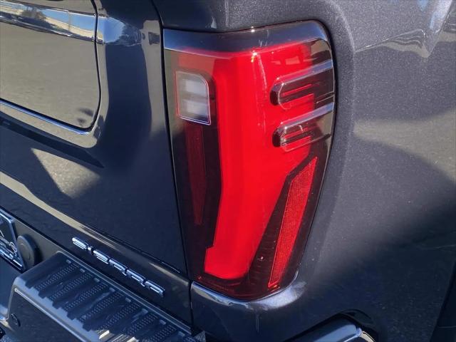 2026 GMC Sierra 2500HD Crew Cab, Standard Bed, Denali, 4WD
