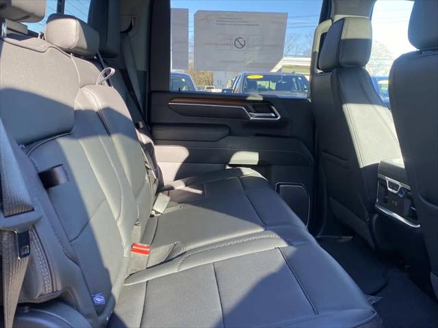 2026 GMC Sierra 2500HD Crew Cab, Standard Bed, Denali, 4WD