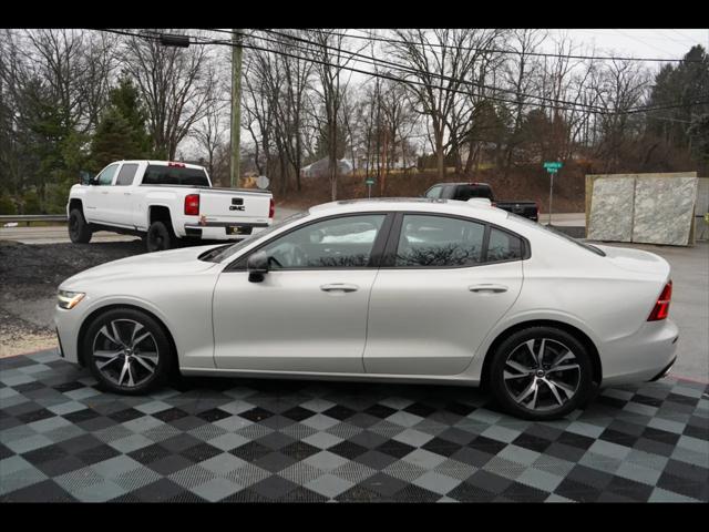 2019 Volvo S60 T6 R-Design