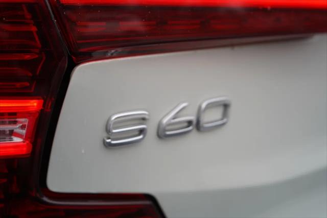 2019 Volvo S60 T6 R-Design