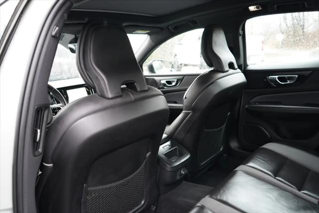 2019 Volvo S60 T6 R-Design