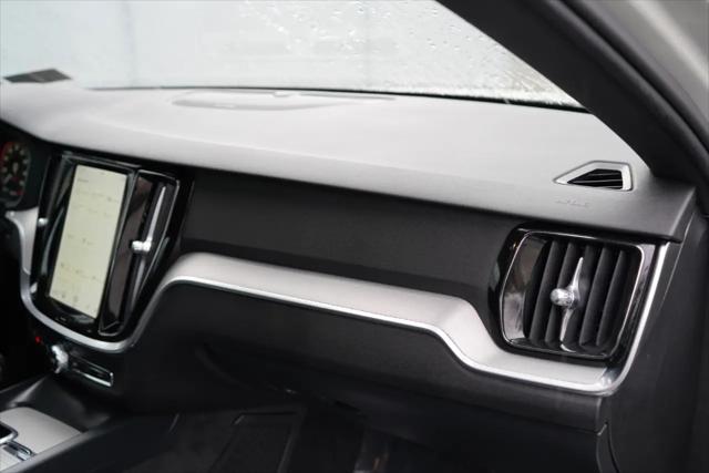 2019 Volvo S60 T6 R-Design