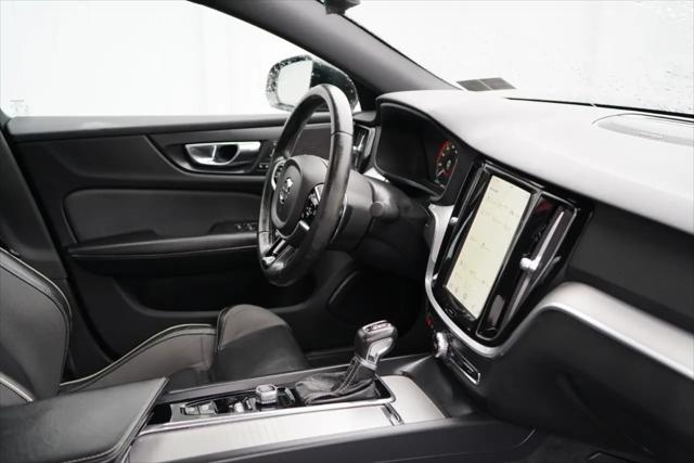 2019 Volvo S60 T6 R-Design
