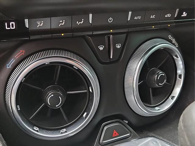 2020 Chevrolet Camaro RWD Coupe 1LT