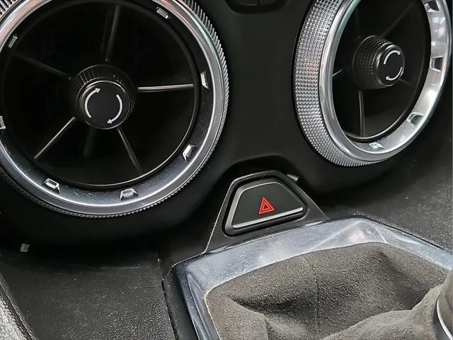 2020 Chevrolet Camaro RWD Coupe 1LT