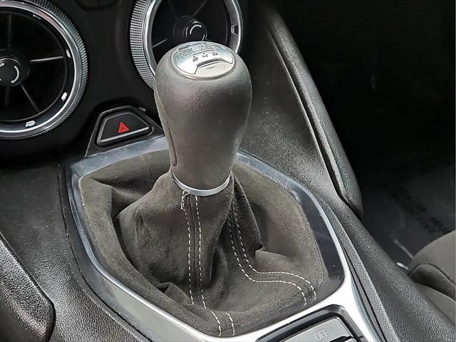 2020 Chevrolet Camaro RWD Coupe 1LT